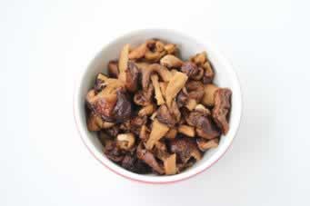 香菇炖仔鸡的做法