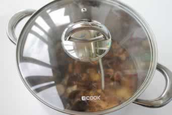 香菇炖仔鸡的做法