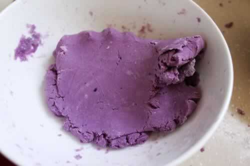 ���óԵ���Բ�ɲݶ�������