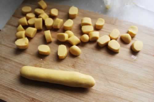 ���óԵ���Բ�ɲݶ�������