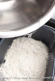 小野菜面包的做法