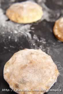 小野菜面包的做法