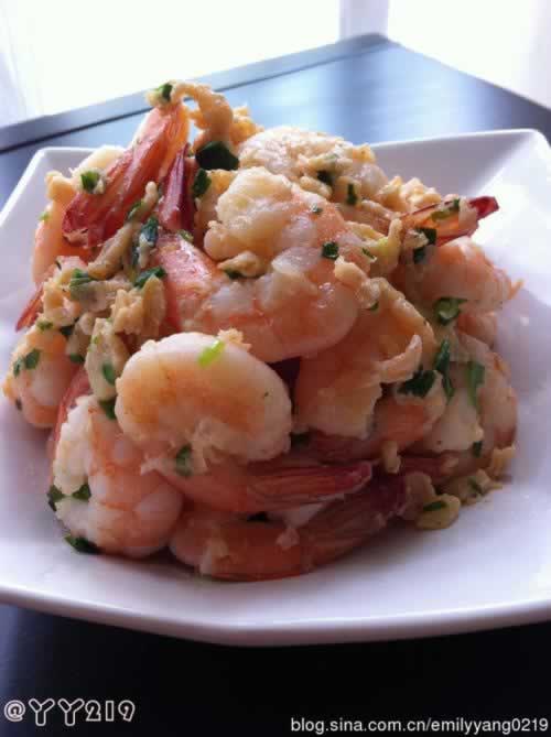 ����Ϻ�ʵ�����