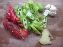 干锅香辣啤酒鸡的做法