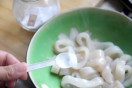 黄金鱿鱼圈的做法