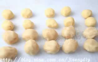 ���㵰���±�������