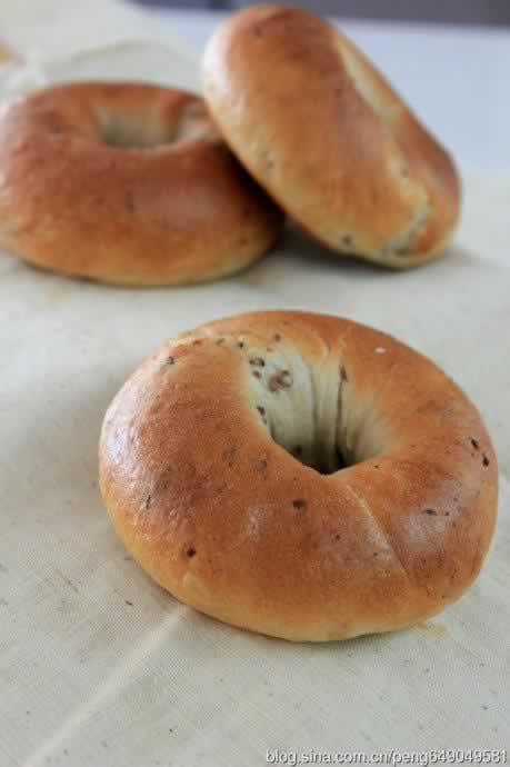 红豆贝果面包的做法,怎么做,如何做,图解详细步骤的做法图解