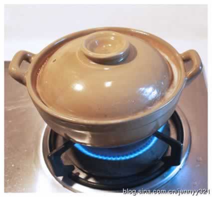 腊味排骨双拼煲仔饭的做法