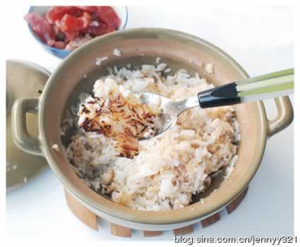 腊味排骨双拼煲仔饭的做法