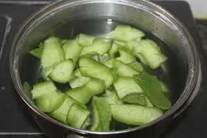 ���²������