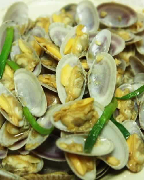 �峴���׵�����