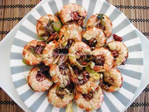 ������ƤϺ������