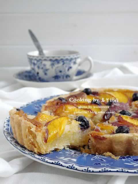 杏仁奶油鲜桃派的做法