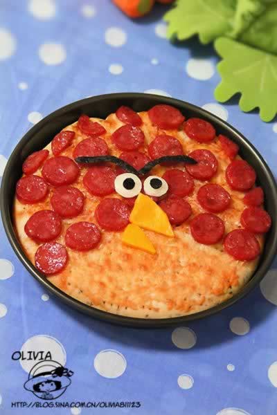 愤怒小鸟香肠芝士批萨的做法