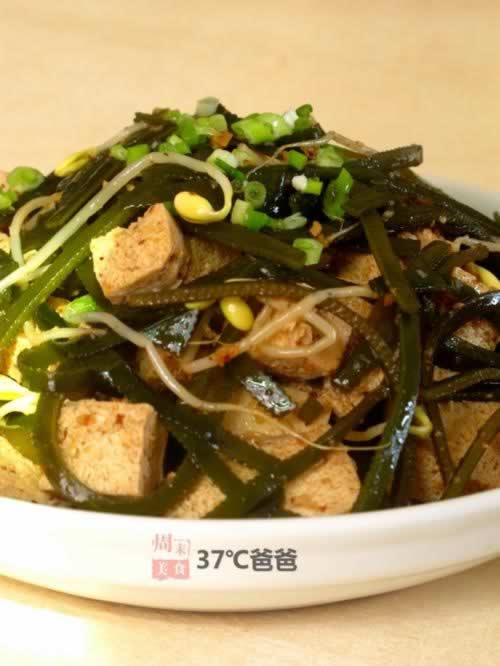 凉拌冻豆腐海带丝的做法