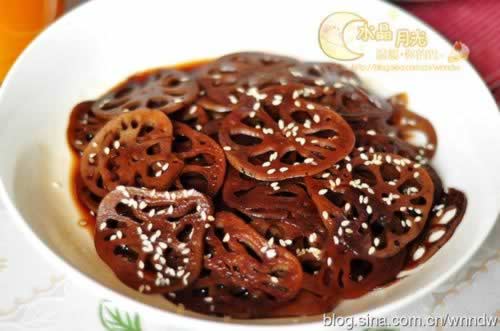 红糖蜜莲藕的做法
