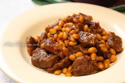 黄豆烧牛腱的做法