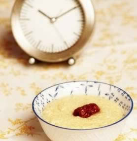 ˯ǰ���ʺϳԵ�3��ʳ�� һҹ����