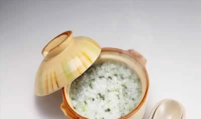 �����������̵�Ŵ󶥼���������ʳ��