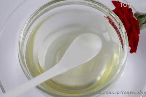 真假蜂蜜真的可以用肉眼判断吗?的做法