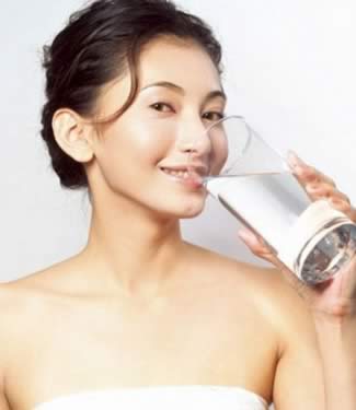 ��������Ů����ʳ�ɴ���ֿ�����