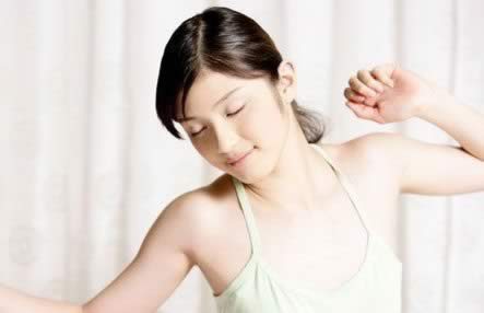 女人养生:睡前五招让你越睡越美丽