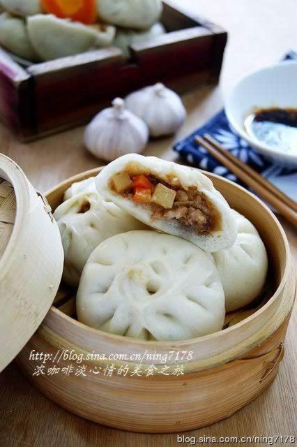 土豆酱肉包的做法