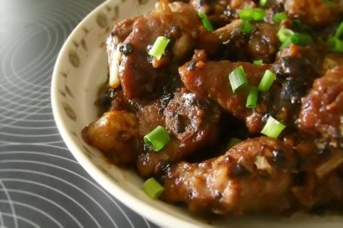 蒜蓉豆豉生炒骨的做法