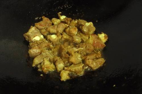 蒜蓉豆豉生炒骨的做法
