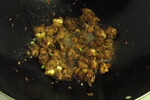 蒜蓉豆豉生炒骨的做法