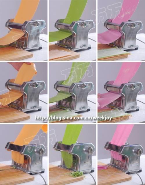 胡萝卜、菠菜、紫苋菜面条的做法