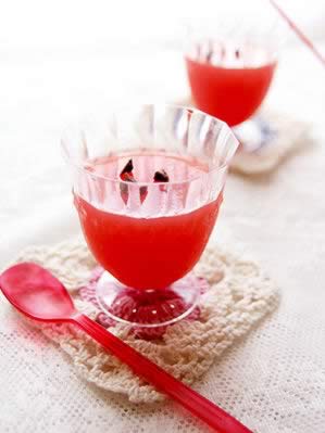 �������ڽ���ʳƷ�����Ծ���ʳ��