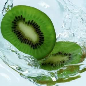 �峿һ��⨺��ң����Ʊ���Ч����