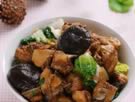 花菇菊花白菜烧鸡块的做法 花菇菊花白菜烧鸡块的做法