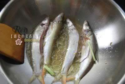 �ҳ����˰����������