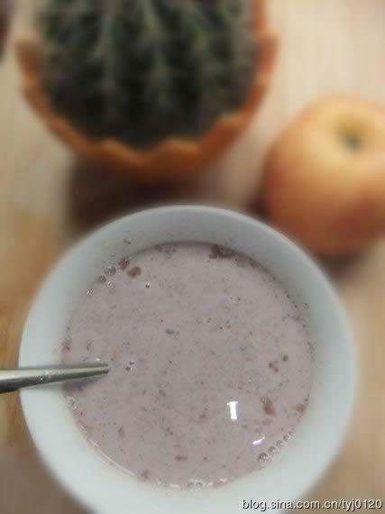 粗粮牛奶粥的做法