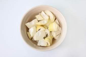 �����񼦵�����