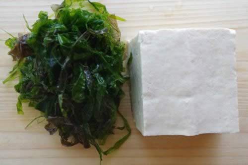 海菜豆腐饼的做法