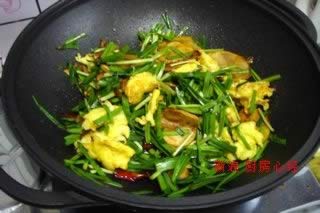 春韭炒土豆的做法