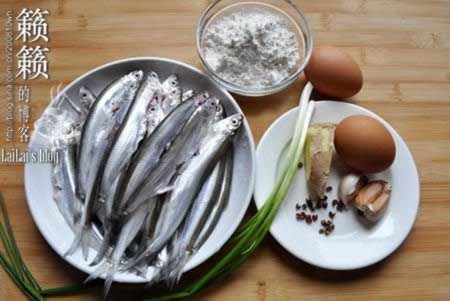 雪里蕻炆刁子鱼和香酥刁子鱼的做法