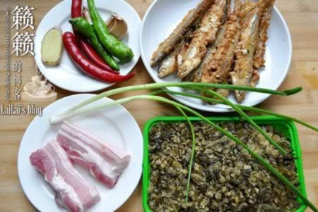 雪里蕻炆刁子鱼和香酥刁子鱼的做法