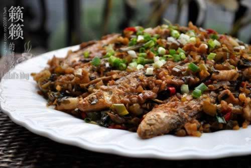 雪里蕻炆刁子鱼和香酥刁子鱼的做法