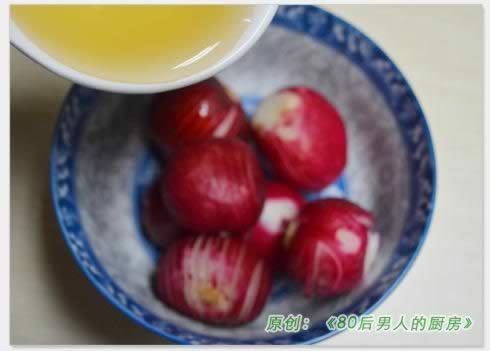 凉拌樱桃小萝卜的做法