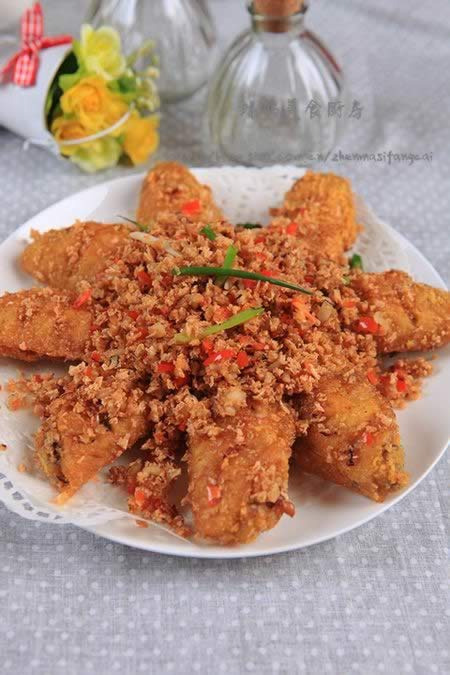 避风塘炒鸡翅的做法