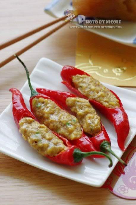 滋味素酿红椒的做法