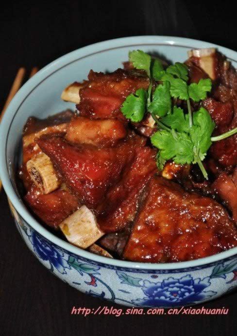 家庭版红烧牛排的做法