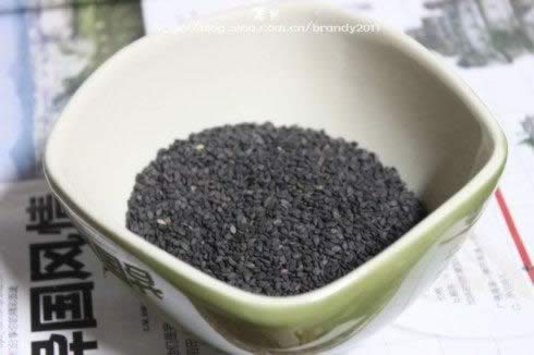 椰香黑芝麻糊的做法