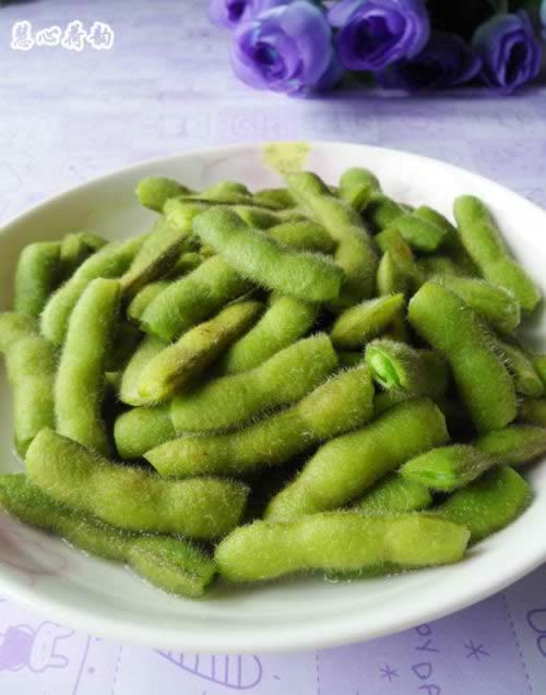 盐水煮毛豆的做法