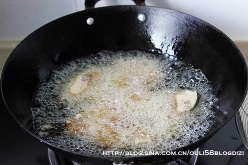 烧烤小炒肉VS炸鱼的做法