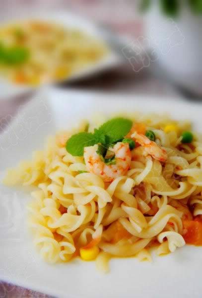 ������Ϻ�����������